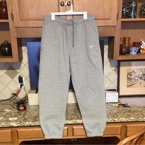 Nike Women’s Light Gray Joggers. XL Tall NWT